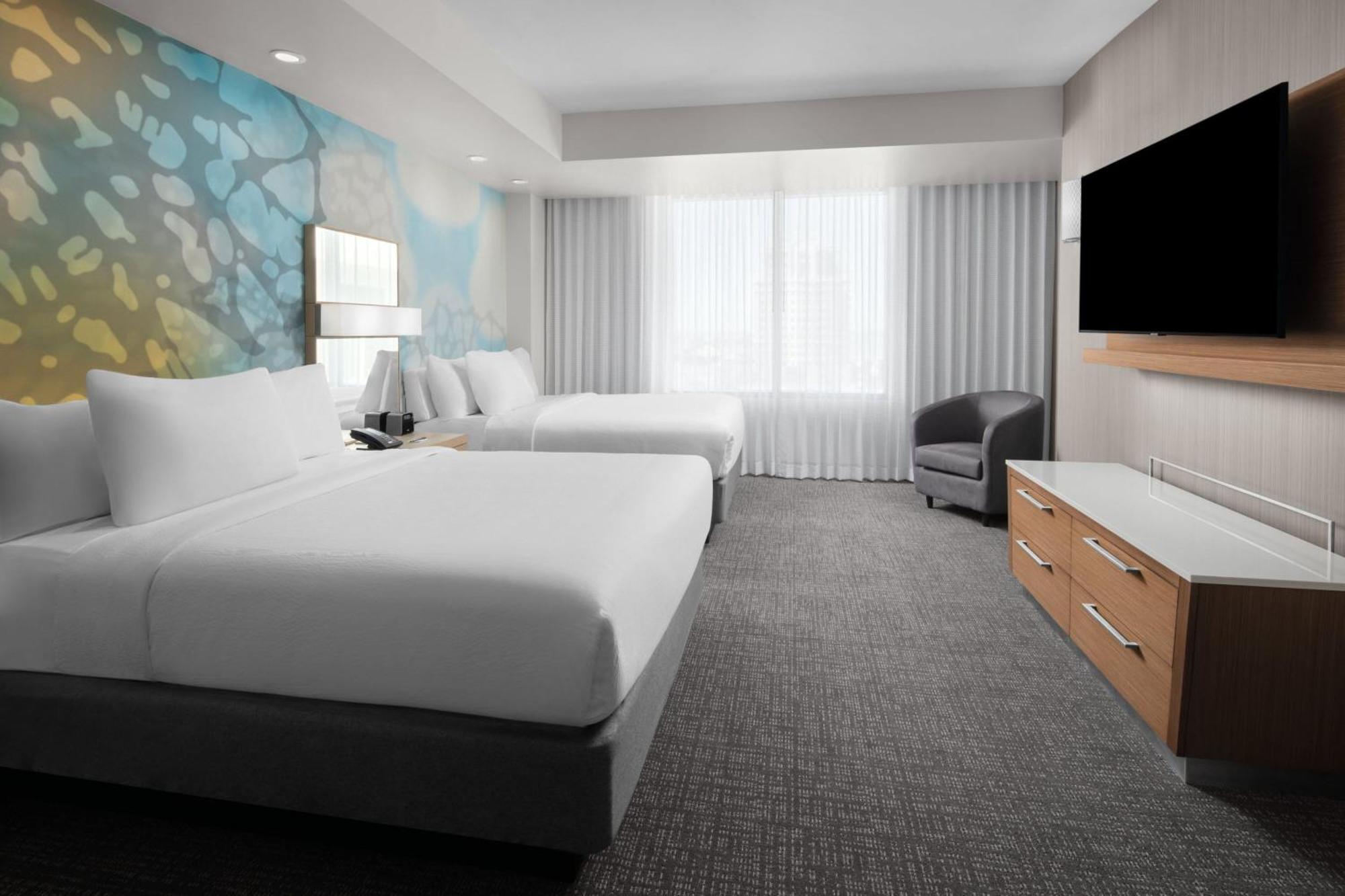 Courtyard By Marriott Clearwater Beach Exterior photo